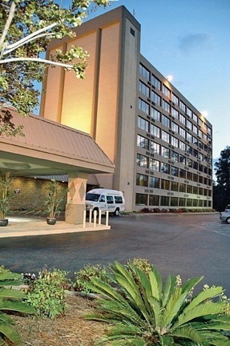 Charleston Airport Hotel Норт Чарлстън Екстериор снимка